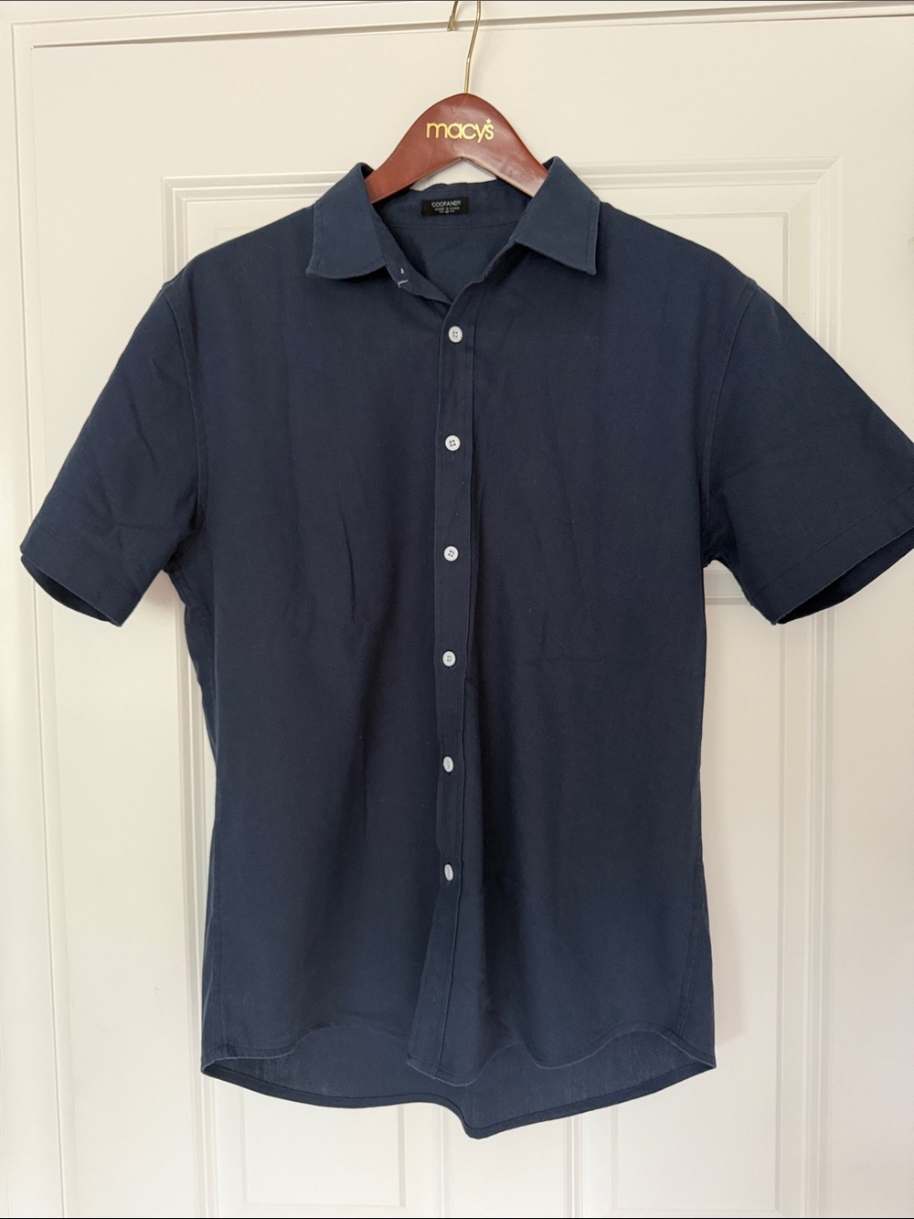 Men's Short-Sleeve Button-Down Shirt in Navy